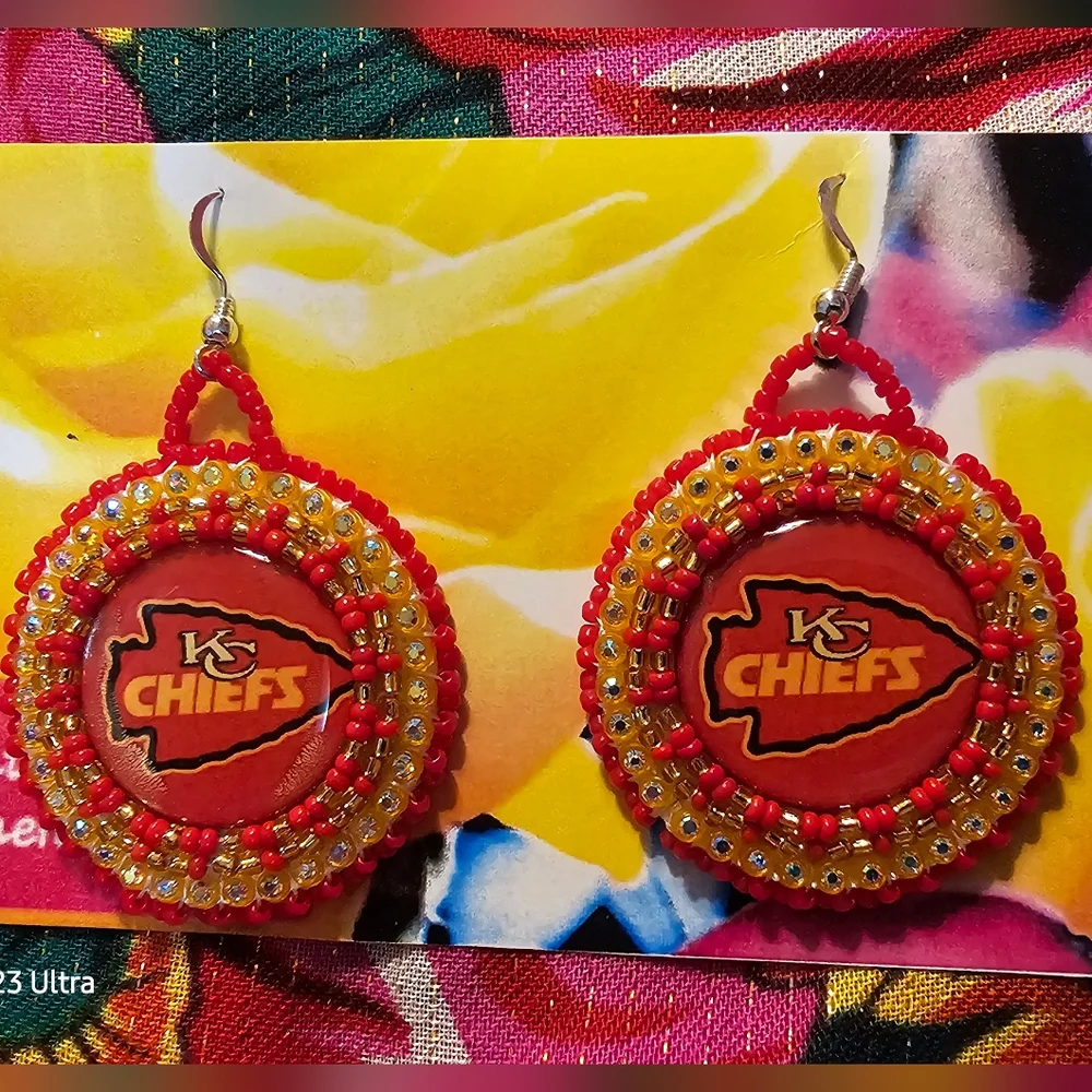 Native American Beaded Powwow Earrings. Team Earrings. - Picture 1 of 2